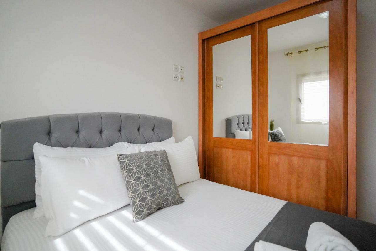Two Bed Room Apartment 5 Min Walk To The Beach Eilat Kültér fotó