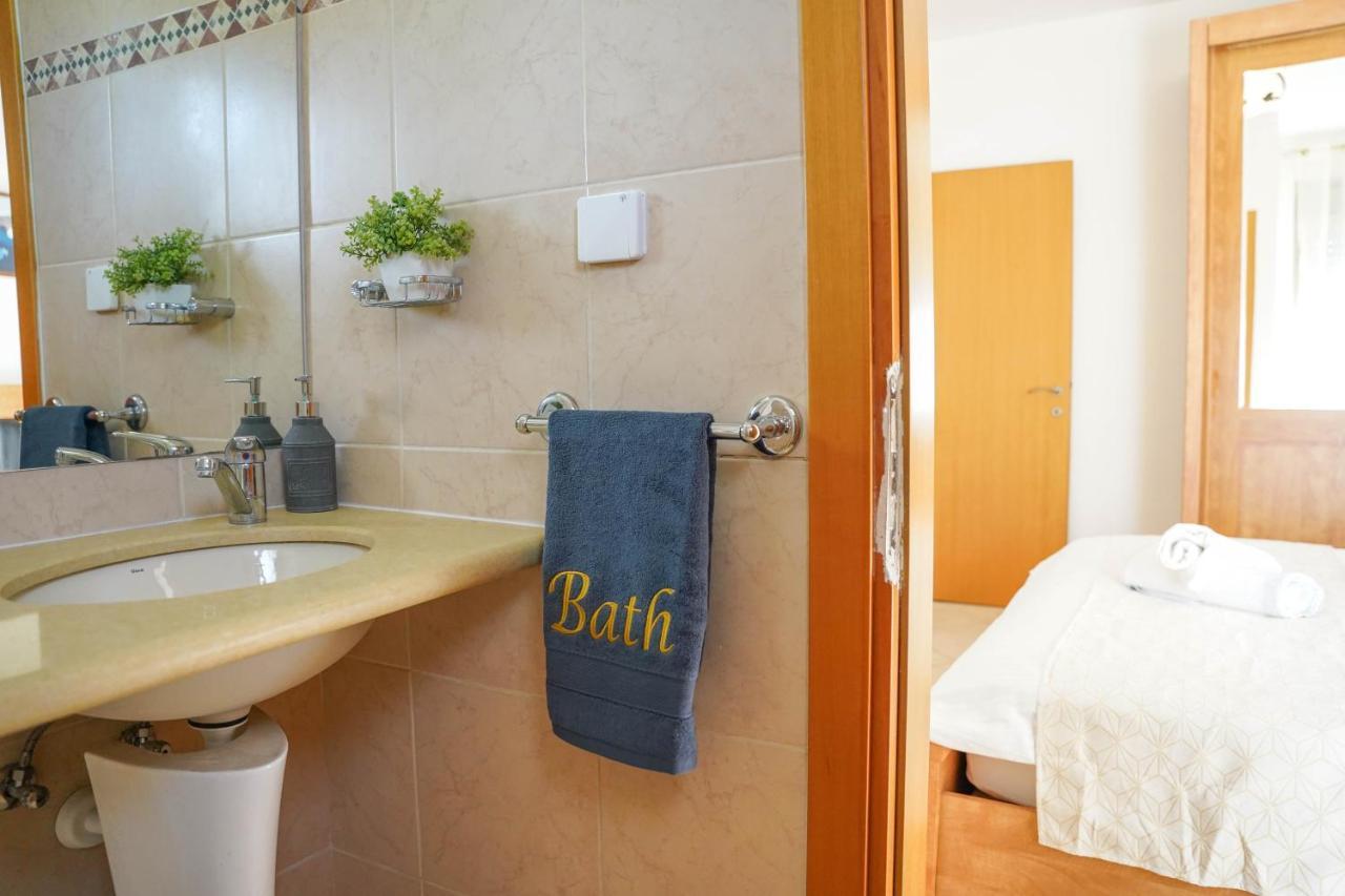 Two Bed Room Apartment 5 Min Walk To The Beach Eilat Kültér fotó