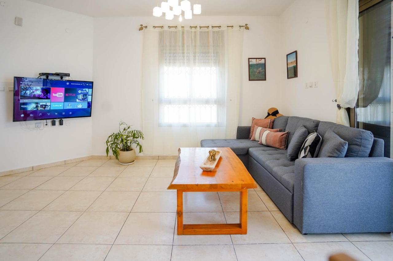 Two Bed Room Apartment 5 Min Walk To The Beach Eilat Kültér fotó