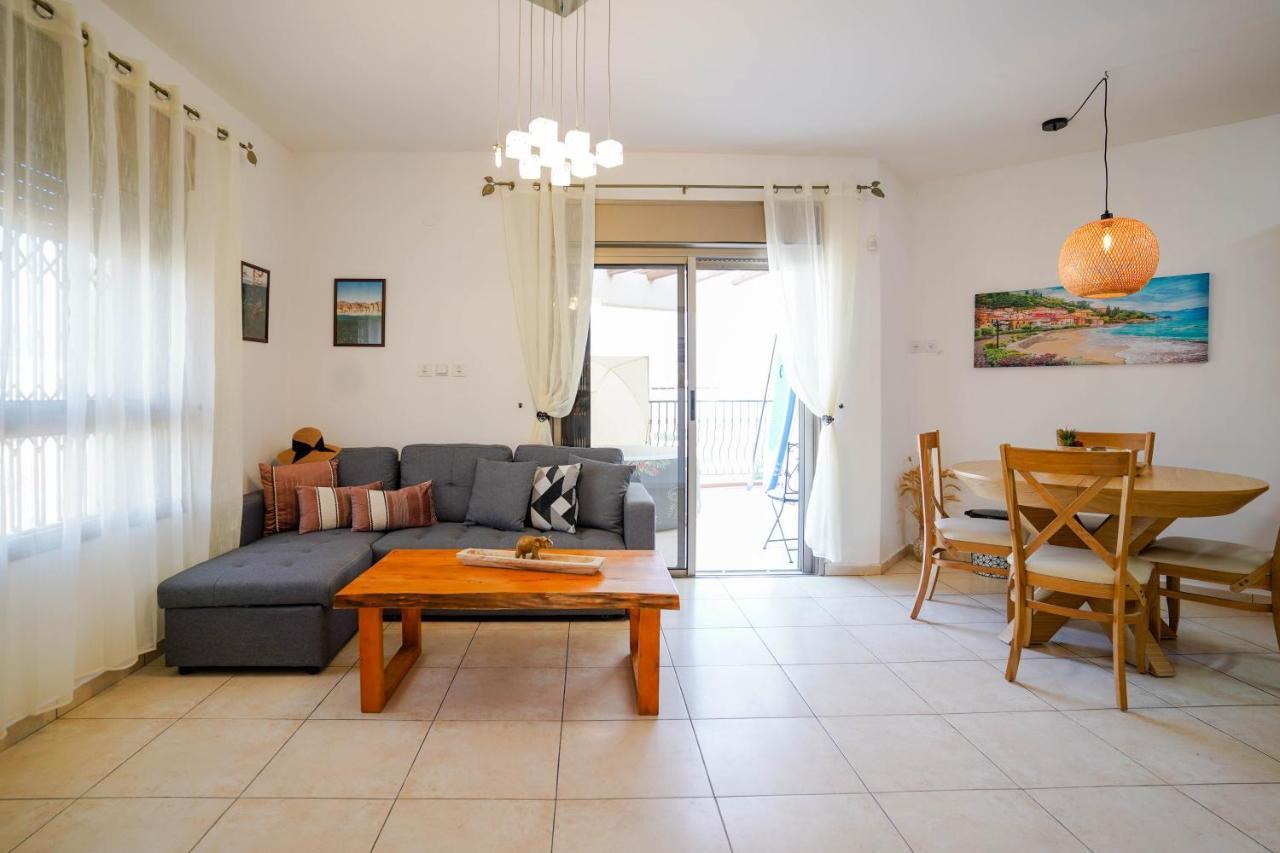 Two Bed Room Apartment 5 Min Walk To The Beach Eilat Kültér fotó